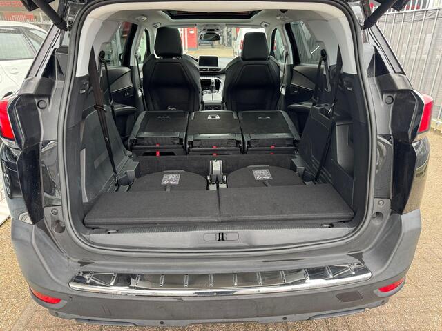 Peugeot 5008 1.2 PureTech Crossway | 7- persoons | Panoramadak | Apple CarPlay | Achteruitrijcamera | Airco | Elektrische ramen | APK tot 31-07-2026 |