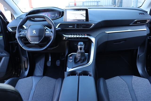 Peugeot 5008 1.2 PureTech Allure O.a: Keyless, Camera, PDC, Carplay, Clima, navi, Cruise, Etc. All-in prijs!