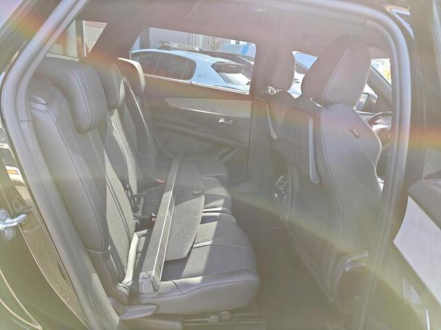 Peugeot 5008 1.2 Hybrid 136 GT ALL-INRIJKLAARPRIJS/Camera rondom/Black Pack/Keyless/Elektrische stoelverstelling