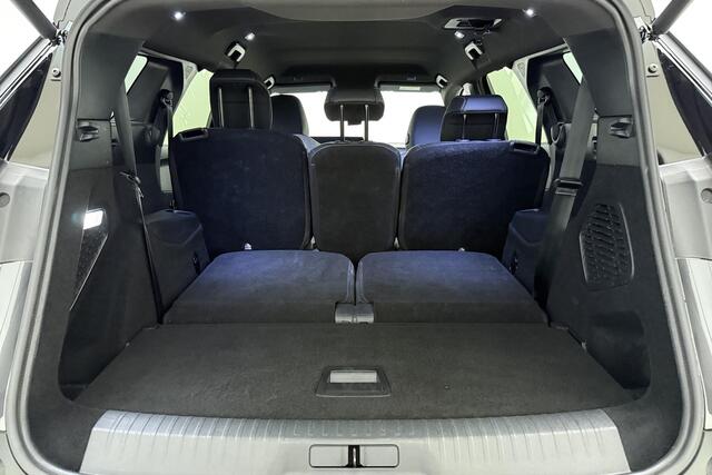 Peugeot 5008 1.2 Hybrid 145 GT |Automaat | Elektr. achterklep | Stoel- & stuurverwarming | 7 Persoons | Adaptieve Cruise Control | Navigatie | Achteruitrijcamera