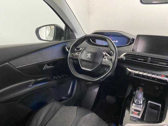 Peugeot 5008 1.2 PureTech Allure. Trekhaak!