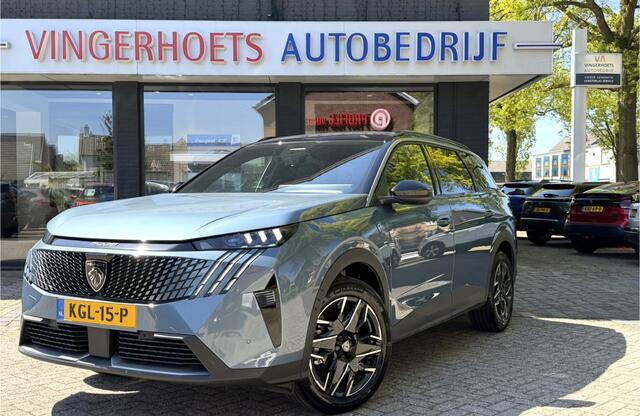 Peugeot 5008 Benzine + Hybride 145 * Automaat * GT * Navigatie * Keyless Start * L.M. Velgen * Achteruitrij Camera * 7-Persoons * Full Led * 1/2 Lederen Interieur * Vingerhoets; Vierde Generatie Eersteklas Service. Al meer dan 100 jaar een begrip in de Brabantse Kempe