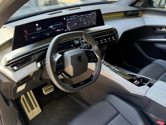 Peugeot 5008 Benzine + Hybride 145 * Automaat * GT * Navigatie * Keyless Start * L.M. Velgen * Achteruitrij Camera * 7-Persoons * Full Led * 1/2 Lederen Interieur * Vingerhoets; Vierde Generatie Eersteklas Service. Al meer dan 100 jaar een begrip in de Brabantse Kempe