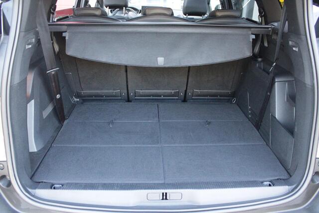 Peugeot 5008 1.6 180PK AUTOMAAT GT | PANORAMA SCHUIF/KANTEL DAK | FOCAL AUDIO SYSTEM | 7-PERSOONS! | NAVIGATIE | APPLE CARPLAY/ANDROID AUTO | ADAPTIVE CRUISE CONTROL | BLACK PACK | FULL LED KOPLAMPEN | DAB+ RADIO | DODEHOEK DETECTIE | 19" LICHTMETALEN VELGEN |