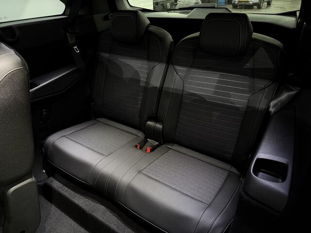 Peugeot 5008 1.2 Hybrid 145 GT 7P Camera, Half leder, Winterpakket, Keyless start, Elektrische achterklep, Cruise control adaptief, 2 jaar garantie