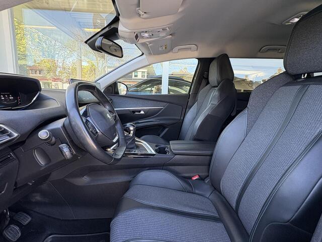 Peugeot 5008 1.2T 130pk Blue Lease Allure | 7 Persoons | Trekhaak | Elektr. achterklep | Achteruitrijcamera | Adaptieve Cruise Control | Draadloos telefoonoplader