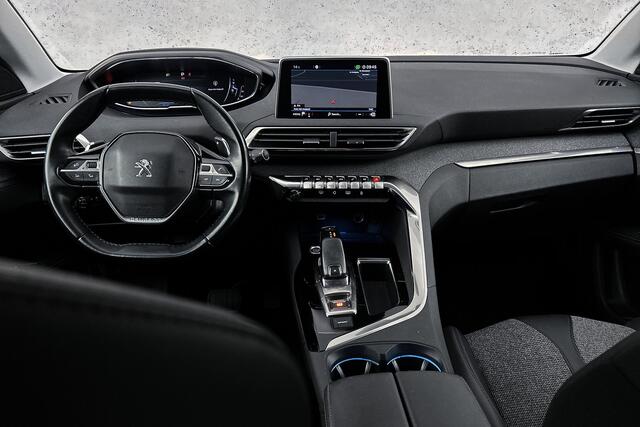 Peugeot 5008 1.2 PureTech | Camera | Trekhaak | Half lederen bekleding | Apple Carplay