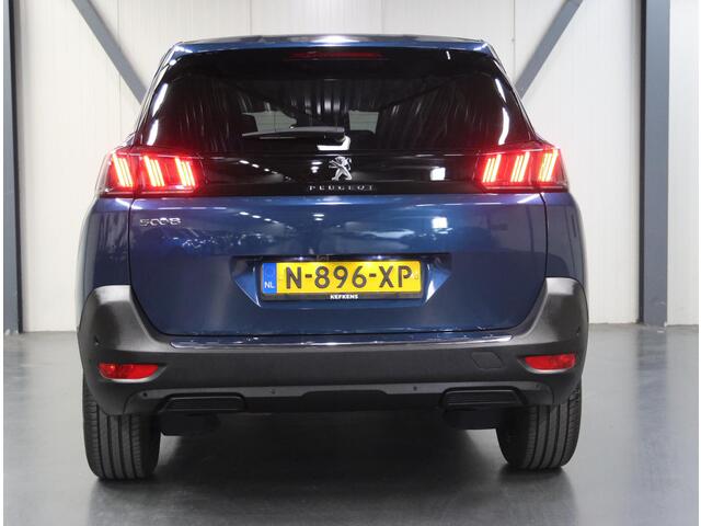 Peugeot 5008 130PK Allure | 1ste eigenaar | Dodehoekdetectie | Camera | Navigatie | AUTOMAAT | Cruise Control | Climate Control | 7 PERSOONS! | Isofix | Parkeersensoren | LED | Privacy Glass |