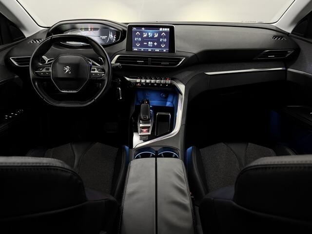 Peugeot 5008 1.2 PureTech Allure 7P Camera, Navi, Half leder, Virtual desk, Apple carplay, Stoelverwarming, Sport stand, Lichtmetalen velgen