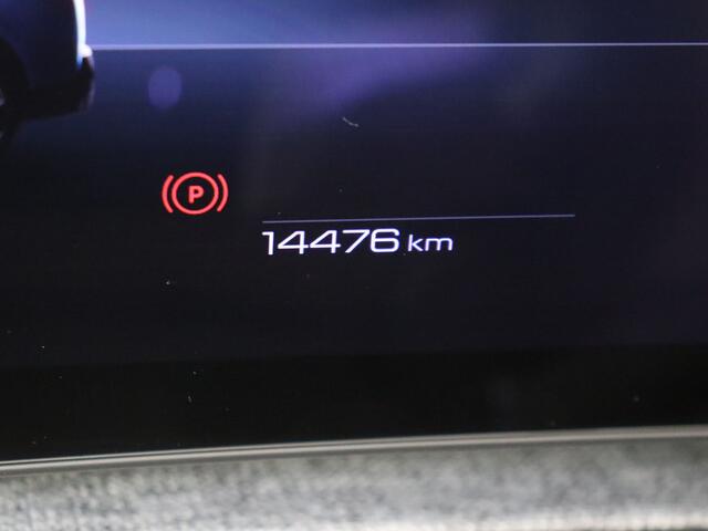 Peugeot 5008 1.2 Hybrid 145 GT | Stoel en Stuurverwarming | Camera | Carplay | Elek. Achterklep |