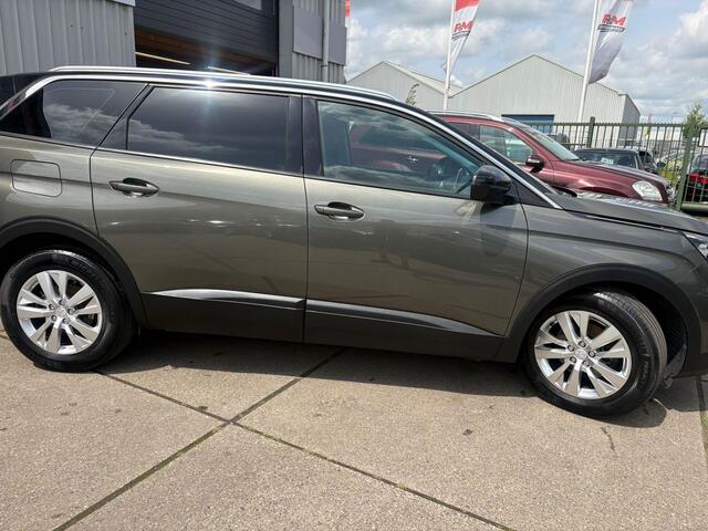 Peugeot 5008 1.2 PureTech Advanced Grip Control Allure 7p, Clima, pdc, camera, cruise