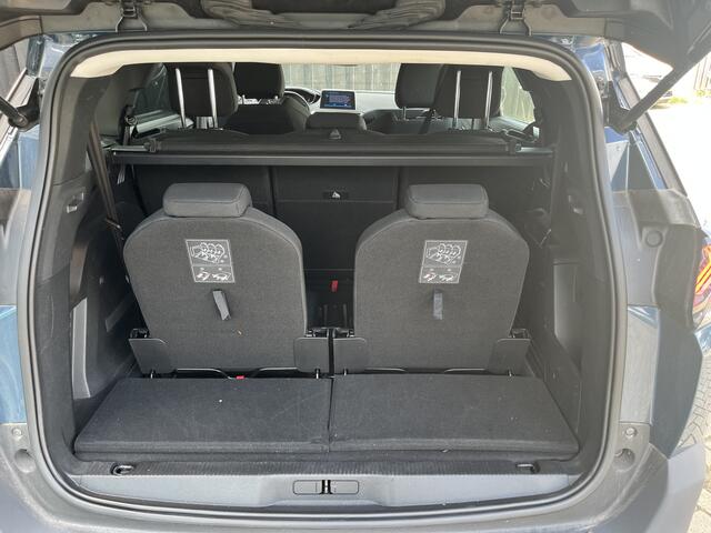 Peugeot 5008 1.2 PureTech Active Pack Carplay / Cruise / Lmv / Th