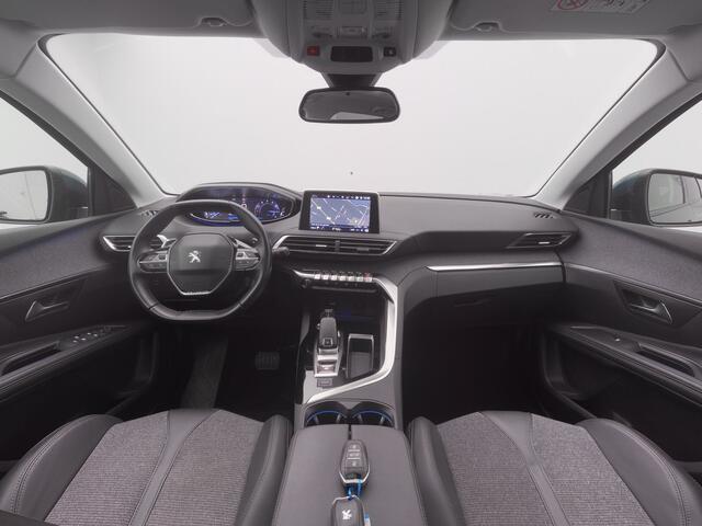 Peugeot 5008 1.2 PureTech 130 PK Automaat Allure 7-Pers. | PANO | CAMERA | KEYLESS | CARPLAY