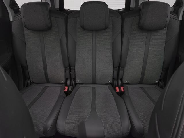 Peugeot 5008 1.2 PureTech 130 PK Automaat Allure 7-Pers. | PANO | CAMERA | KEYLESS | CARPLAY