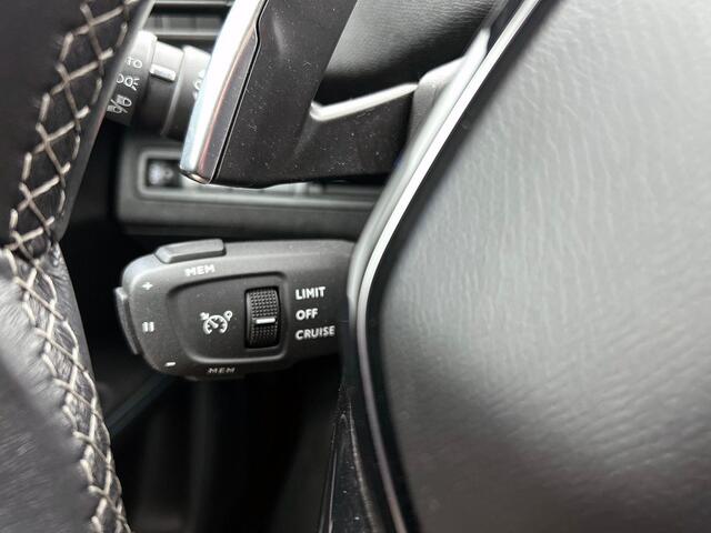 Peugeot 5008 1.2 AUTOMAAT 7-PERS. Crossway 1/2 LEER | CAMERA | CLIMA | 18"LMV