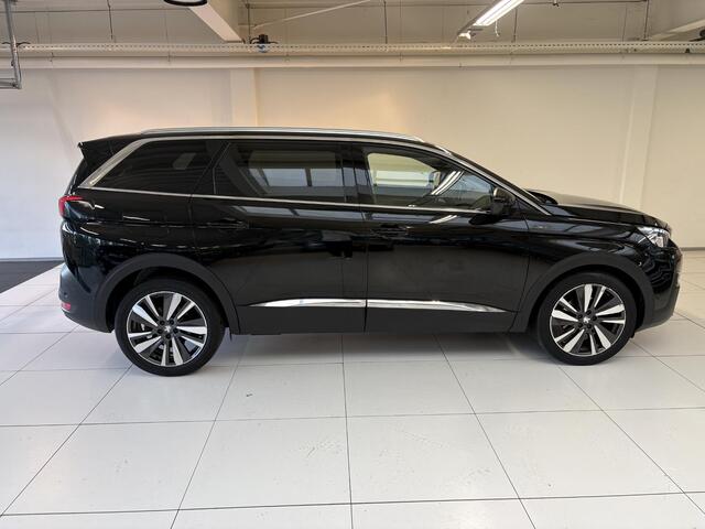 Peugeot 5008 1.2 PureTech GT-Line Avantage .