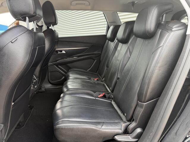 Peugeot 5008 1.2 PureTech Blue Lease Executive | Nieuw Binnen | Automaat | 7 Persoons | Navigatie | Leer |