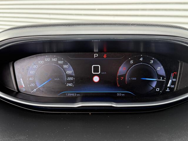 Peugeot 5008 1.2 PureTech Blue Lease Executive | Nieuw Binnen | Automaat | 7 Persoons | Navigatie | Leer |