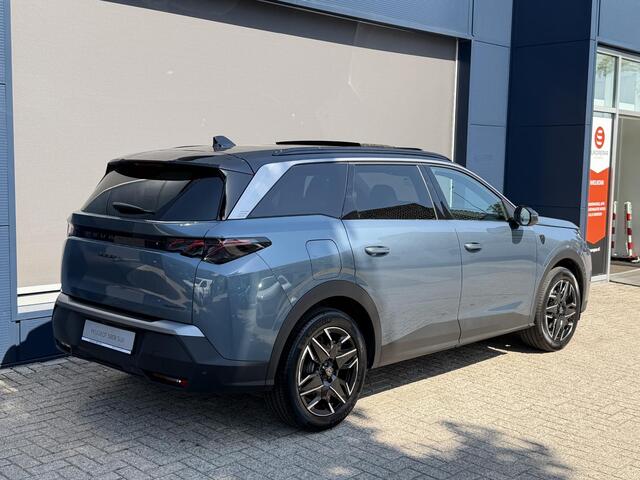 Peugeot 5008 1.2 Hybrid 145 PK Automaat GT | Bouwjaar 2026 | Elektrische Kofferklep | Panorama Schuif-/Kanteldak | 7-Zits | Navigatie | Parkeercamera | Keyless Entry | Parkeersensoren V+A | Full LED Verlichting | Stoel- & Stuurverwarming | 19" Lichtmetalen Velgen |