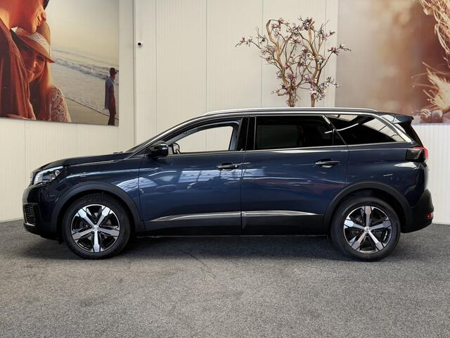 Peugeot 5008 1.2 PURETECH ALLURE 7 PERSSONS NAVIGATIE CRUISE CONTROL CLIMATE CONTROL PANORAMASCHUI/KANTELDAK APPLE CARPLAY/ANDROID RIJSTROOKSENSOREN ACHTERUITRIJCAMERA ZEER MOOI !!