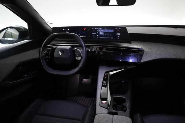 Peugeot 5008 1.2 Hybrid 145 Allure -7 pers / trekhaak-