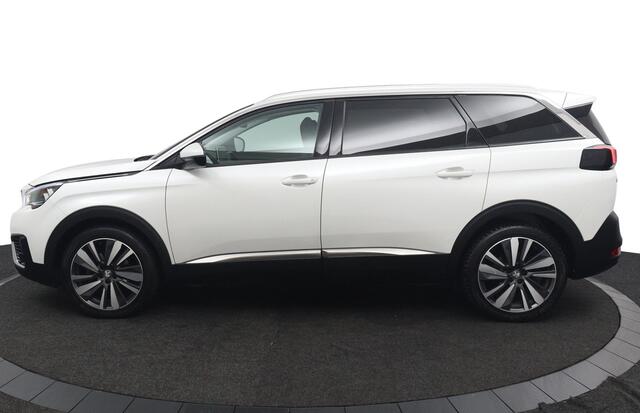 Peugeot 5008 1.2*130PK*NAVI*CAM*CRUISE*ECC*CARPLAY*7PERS