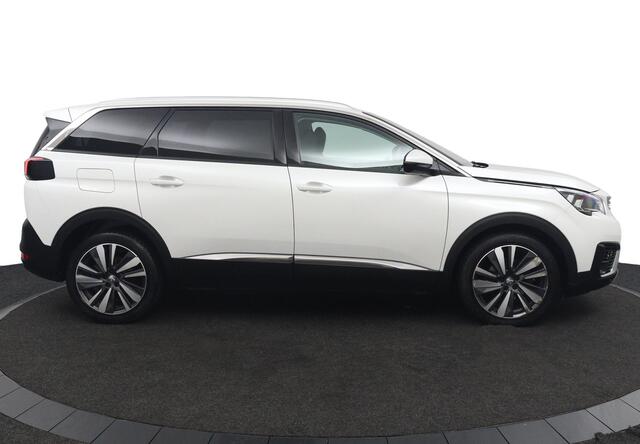 Peugeot 5008 1.2*130PK*NAVI*CAM*CRUISE*ECC*CARPLAY*7PERS