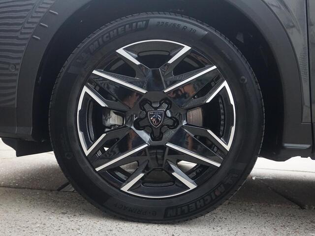 Peugeot 5008 1.2 Hybrid 145 GT 7p 360 Vision Camera