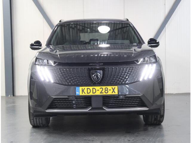 Peugeot 5008 e-5008 Allure Long Range 97 kWh 230PK 7p | 1ste eigenaar | AppleCarplay/AndroidAuto | Stoel/StuurVerwarming | Rondomzicht camera | LED | Keyless | Navigatie | Adaptieve Cruise Control | 7-zits | Warmtepomp | Privacy Glass | Isofix | Parkeersensoren |