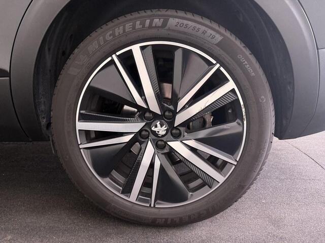 Peugeot 5008 1.2T GT-Line 7P Trekhaak/Nav/Camera/Ad.Cruise Black.Pack/19inch/El.verstelbarestoel/Led
