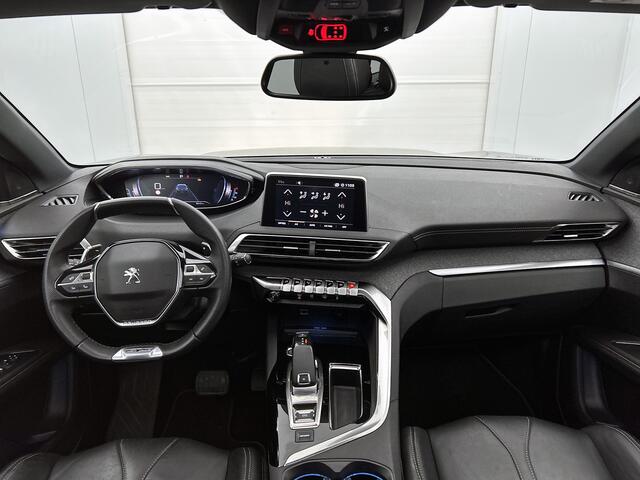 Peugeot 5008 1.5 HDI Automaat 7Pers. GT-Line Euro6 / Panoramadak / Trekhaak / Leder / Airco-ecc./ Xenon / Apk nieuw