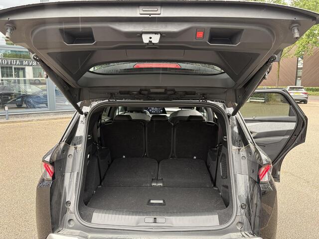 Peugeot 5008 1.2 Hybrid 145 GT 7p ADAPTIVE CRUISE | 360° CAMERA | STOEL- & STUURVERWARMING | MEMORY SEAT MET MASSAGE | DODEHOEKDETECTIE | DRIVE ASSIST | FABRIEKSGARANTIE T/M 07-2027