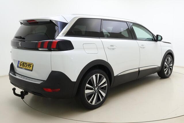 Peugeot 5008 1.6 PureTech Blue Lease Premium Automaat | Navigatie | Trekhaak | Draadloze telfoonlader | Camera | Keyless | Half lederen bekleding