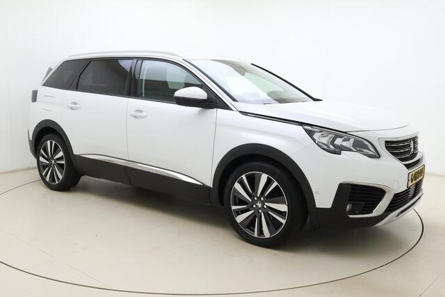 Peugeot 5008 1.6 PureTech Blue Lease Premium Automaat | Navigatie | Trekhaak | Draadloze telfoonlader | Camera | Keyless | Half lederen bekleding
