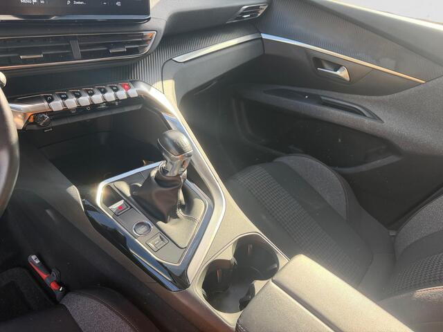 Peugeot 5008 1.2 PureTech Active Pack Business- 7 Pers, Nap 57dkm, Carplay, Android Auto, Camera, Keyless
