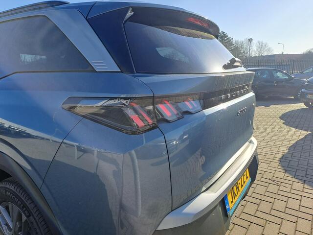 Peugeot 5008 1.2 Hybrid 145 Allure 7p 21% BTW-VRIJ | NIEUWE AUTO | 360 GRADEN CAMERA | ADAPTIEVE CRUISE | UNIEK AANBOD