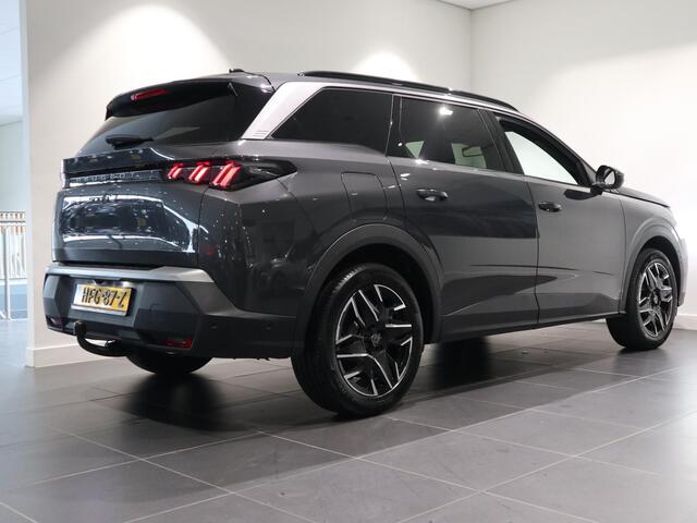 Peugeot 5008 Hybrid 136 Allure 7p | AUTOMAAT | Navigatie | Camera | Trekhaak | Direct leverbaar!! |