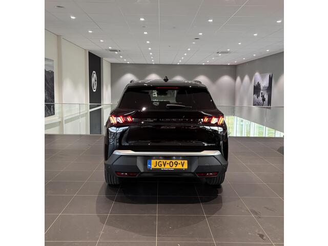 Peugeot 5008 1.2 Hybrid 145 Allure 7 zitplaatsen Automaat | Climate Control | Full Map Navigatie | Apple Carplay / Android Auto | 360 Camera | Parkeersensoren | Bekleding Half Leder