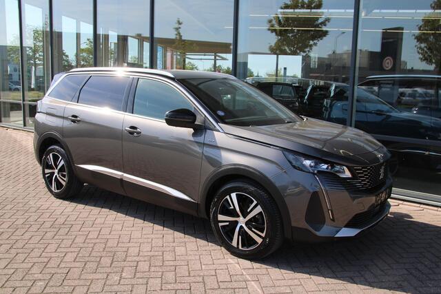 Peugeot 5008 1.2 PureTech 130pk GT Automaat 7-zits Airco Navi 360 Camera Carplay Nieuwstaat