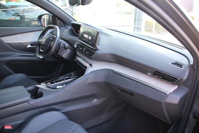 Peugeot 5008 1.2 PureTech 130pk GT Automaat 7-zits Airco Navi 360 Camera Carplay Nieuwstaat