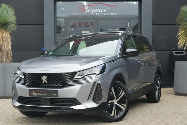 Peugeot 5008 1.2 PureTech GT | 131PK | 7-zits | Pano | Navigatie | Stoelverwarming | 360° camera Peugeot 5008 1.2 Puretech GT 131 PK met 1.2 viercilinder motor, panoramadak, 7-zits, stoelverwarming, 360° camera, navigatie, lichtmetalen velgen