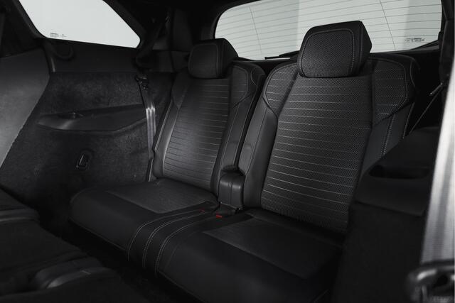 Peugeot 5008 1.2 Hybrid 136 Allure 7p 145PK | Dig. Cockpit | Adapt. Cruise | Stoel-+Stuurverw. | PDC | 360 Camera | NAV + App. Connect | ECC | Elek. Klep | Afn. Trekhaak | LM 19" | 7548