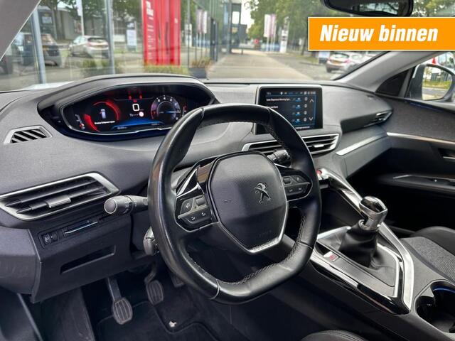 Peugeot 5008 1.2 Puretech Allure / Carplay / 7 pers.