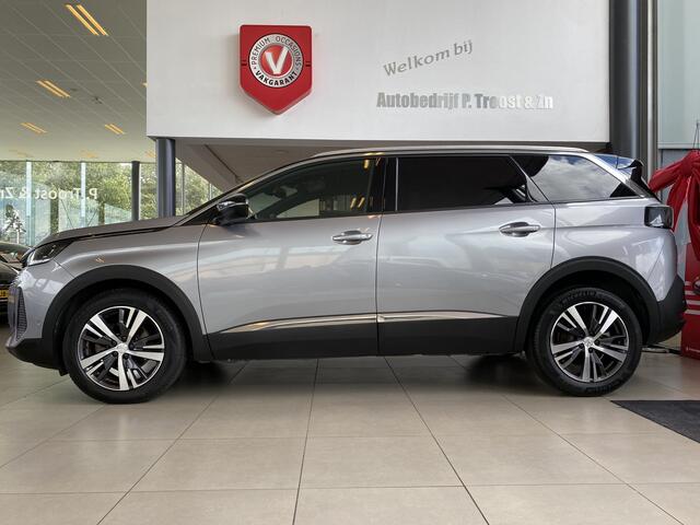 Peugeot 5008 1.2 PureTech Active Pack Business,7 Zitplaatsen,Navigatie,Climate Control,Multifunctioneel Stuur,Bluetooth,Cruise Control,Parkeersensoren,Elektrische achterklep,Privacy glass,Camera,Keyless,Dode hoek waarschuwing buitenspiegels,Digital dash,18 Inch Lmv