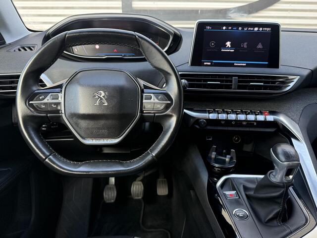 Peugeot 5008 1.2 PureTech Premium 7p. 2e Eigenaar|Camera|Carplay|Clima|Cruise|PDC V+A|Trekhaak|N.A.P|APK tot 06-2027