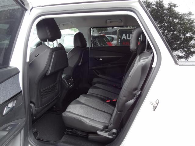Peugeot 5008 1.2 PureTech Allure