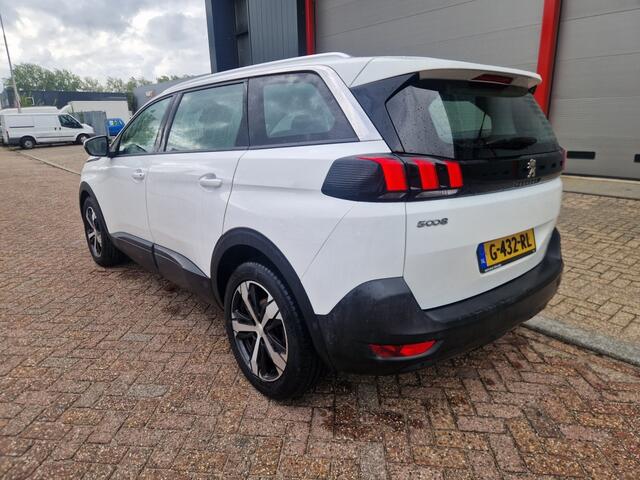 Peugeot 5008 1.2 PureTech Active/camera/navigatie/garantie