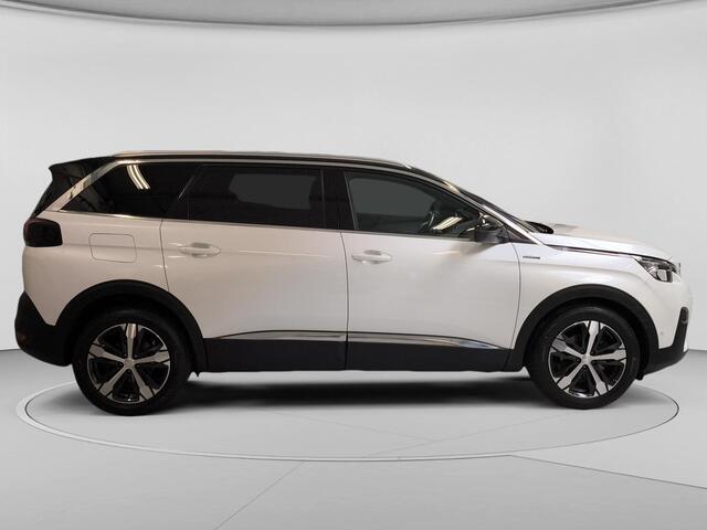 Peugeot 5008 1.6 e-THP GT-Line 7-Pers | Leder | Schuifdak | 360° Camera | ACC | Massage | 220V