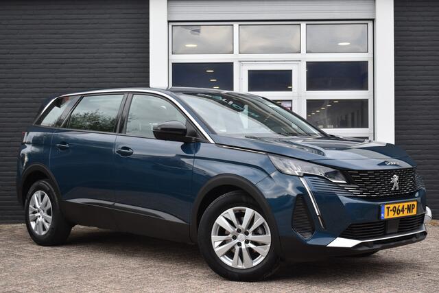 Peugeot 5008 PureTech 130 EAT8 Automaat GT | 7-persoons | Navigatie via Carplay & Android Auto | Achteruitrijcamera | Parkeersensoren v+a | Stoelverwarming | Climate Control | Keyless Start | DAB | Isofix Bevestigingspunten | Lichtmetalen Velgen | Zeer Compleet!!!