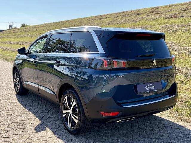 Peugeot 5008 1.2 PureTech GT 7 Zitplaatsen | Apple CarPlay | Android Auto | PDC V&A | Camera